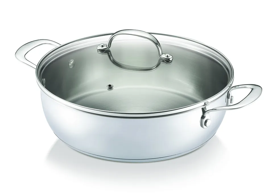beka-13514284-sauteuse-acier-inoxydable-18-10-28-cm-4-7-l-2-anses-couvercle-en-v image 1