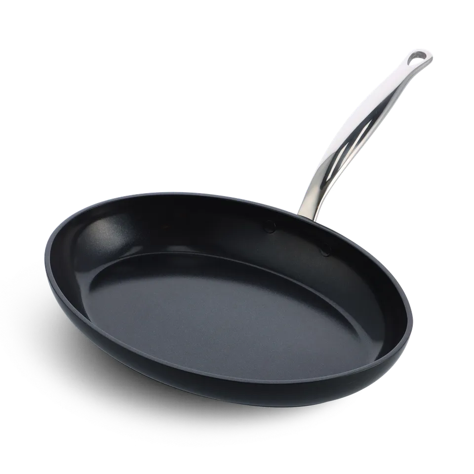 greenpan-barcelona-pro-po-le-poisson-ovale-technologie-balancepro-fond-parfaitem image 1