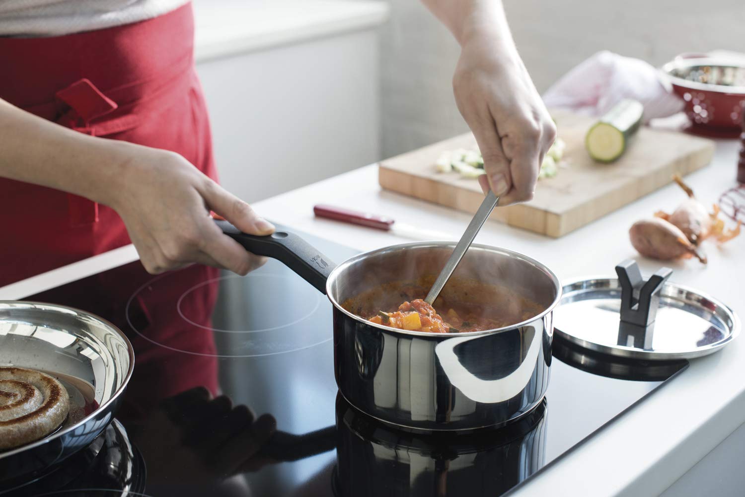 beka-13686164-casserole-acier-inoxydable-16-cm-avec-couvercle-inox-et-poign-e-ba image 3