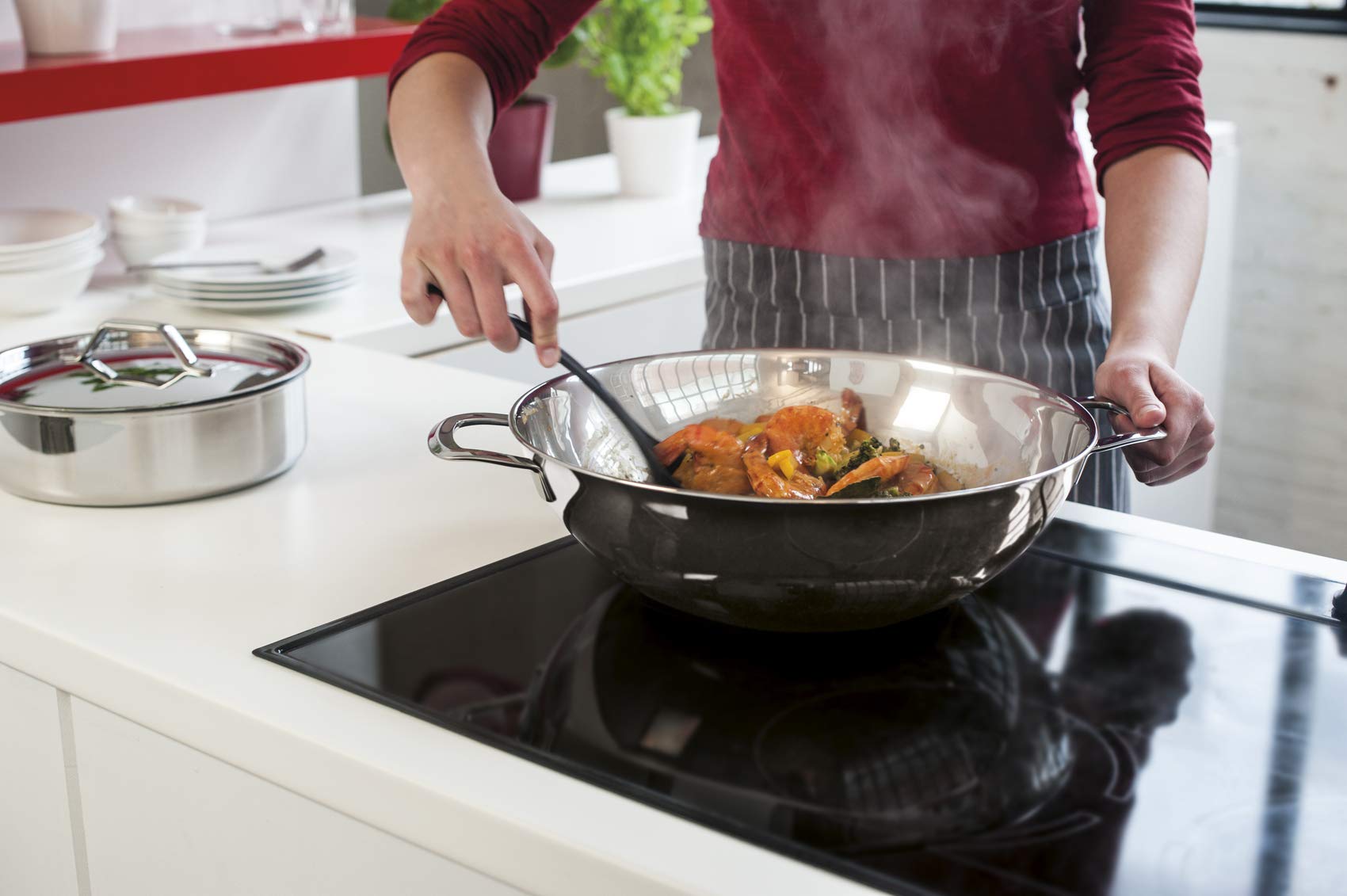 beka-tri-lux-13410344-wok-2-anses-acier-inoxydable-triply-18-10-de-34-cm-tous-fe image 3