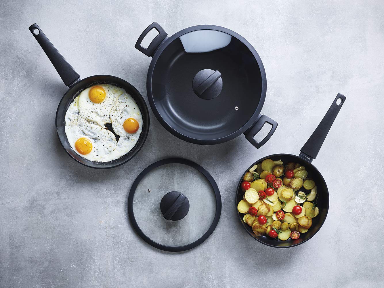 beka-kitchen-fun-13860304-wok-30-cm-en-aluminium-endurci-fond-induction-extra-la image 2