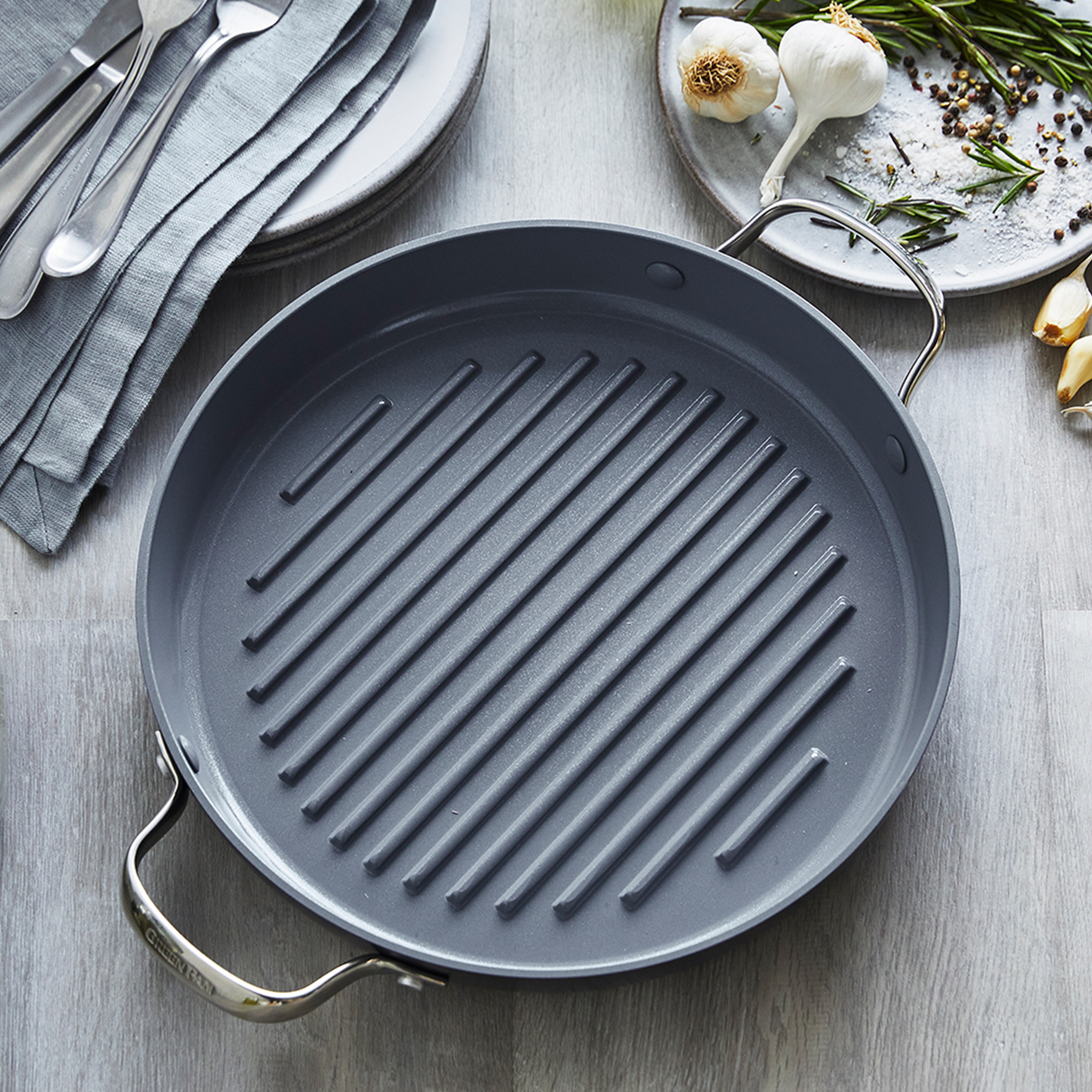 greenpan-valencia-pro-po-le-griller-28-cm-en-aluminium-anodis-compatible-inducti image 2