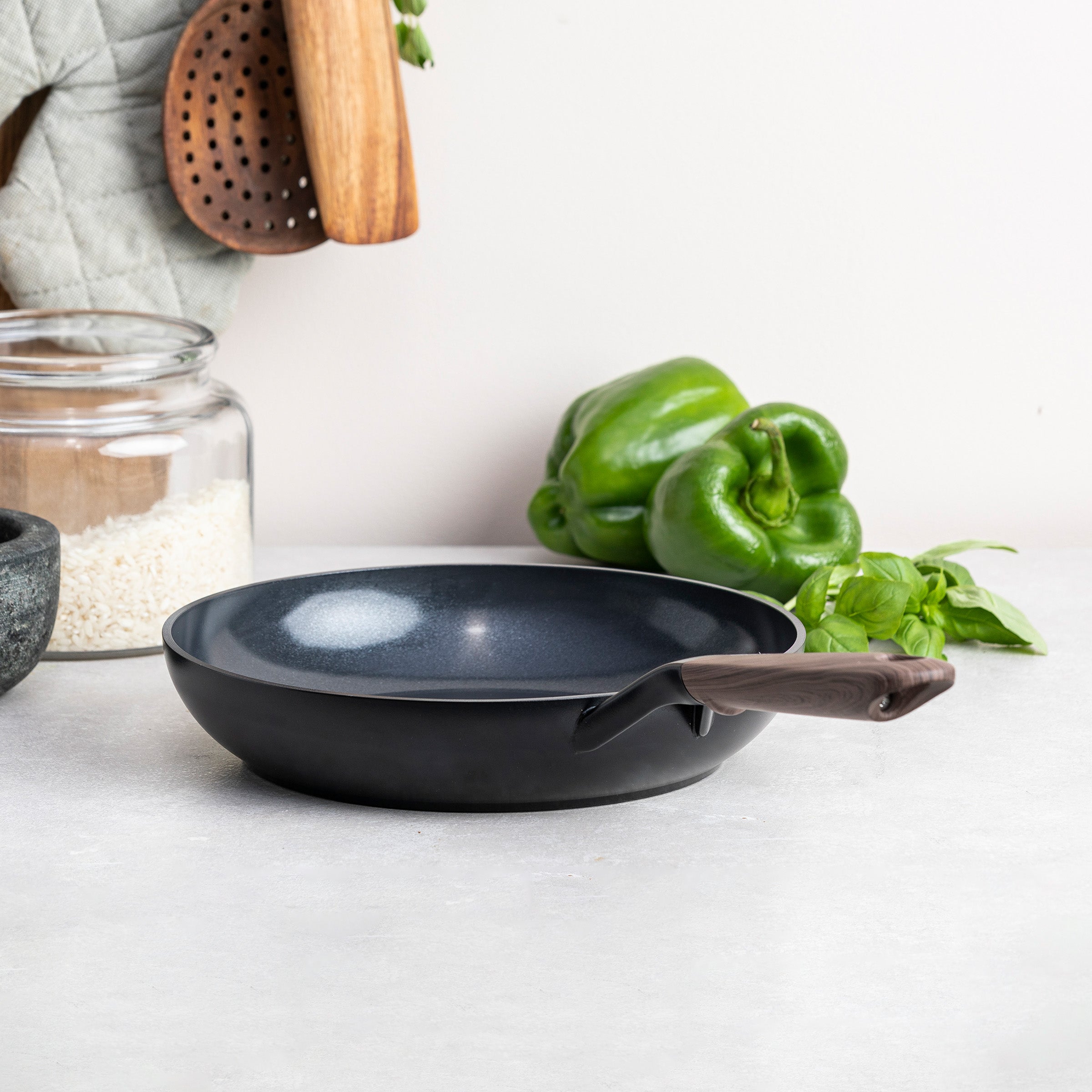 greenpan-eco-smartshape-set-3-pi-ces-dark-wood-casseroles-empilables-induction-a image 4