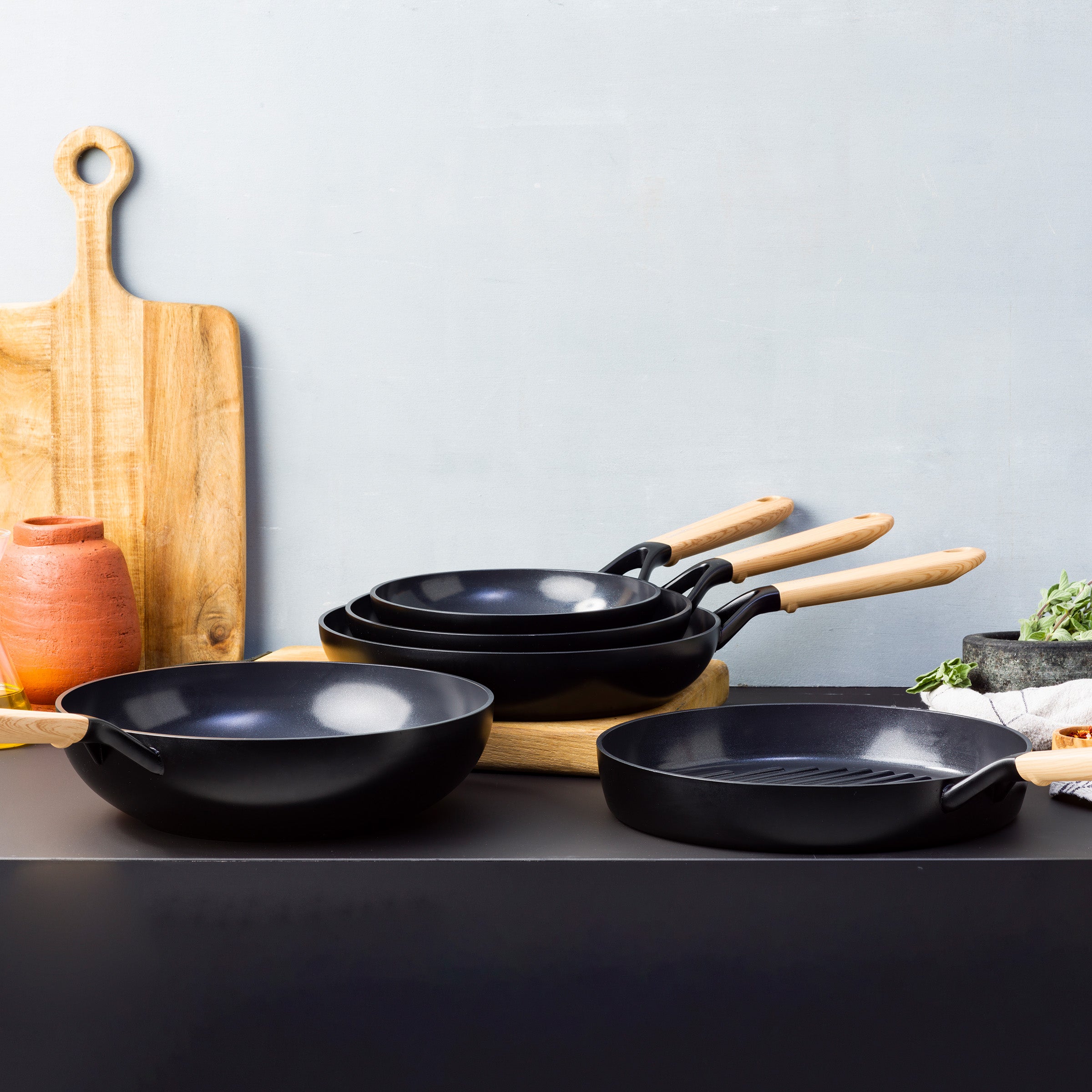 greenpan-eco-smartshape-po-le-gril-28-cm-light-wood-poign-e-amovible-recyclable- image 7