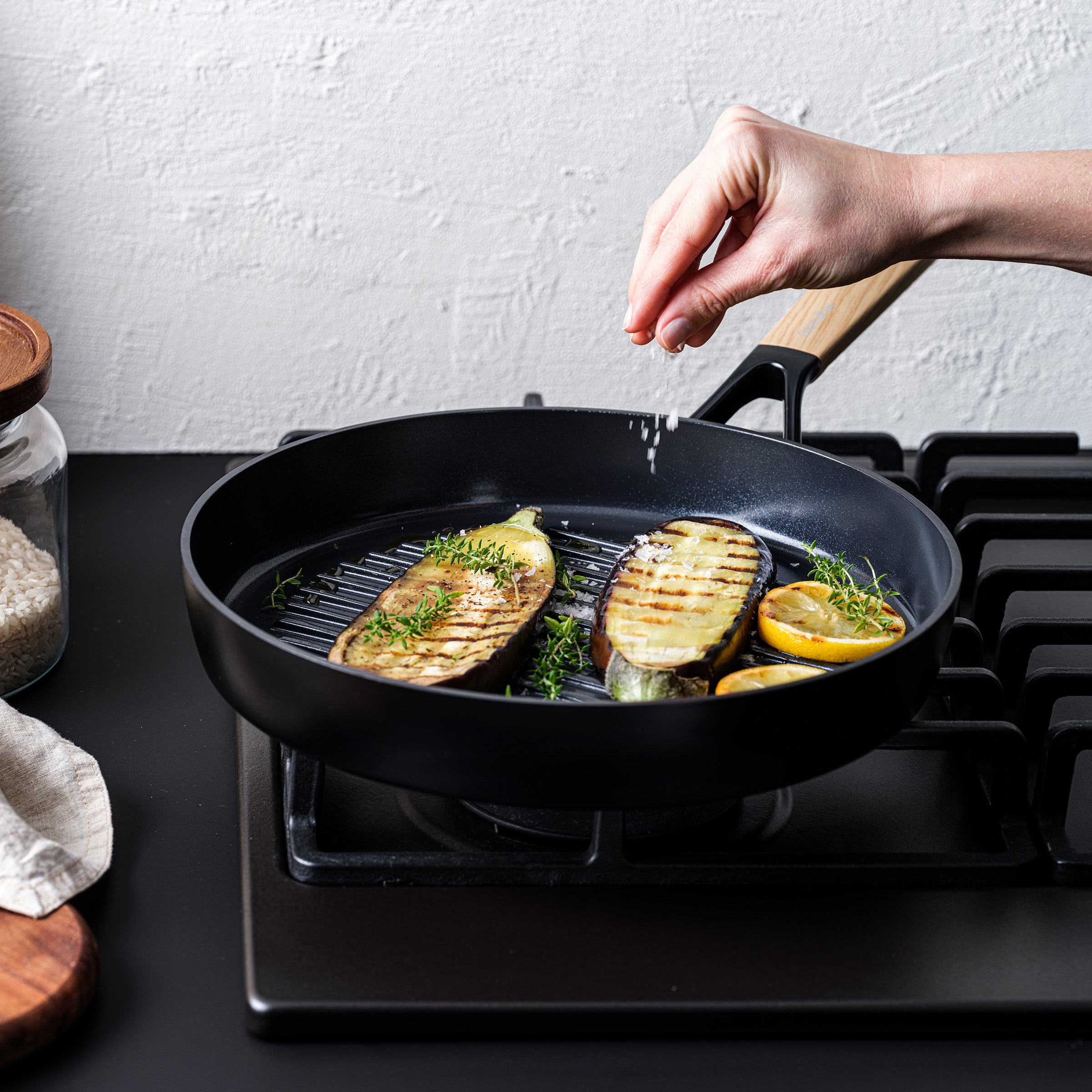 greenpan-eco-smartshape-po-le-gril-28-cm-light-wood-poign-e-amovible-recyclable- image 5