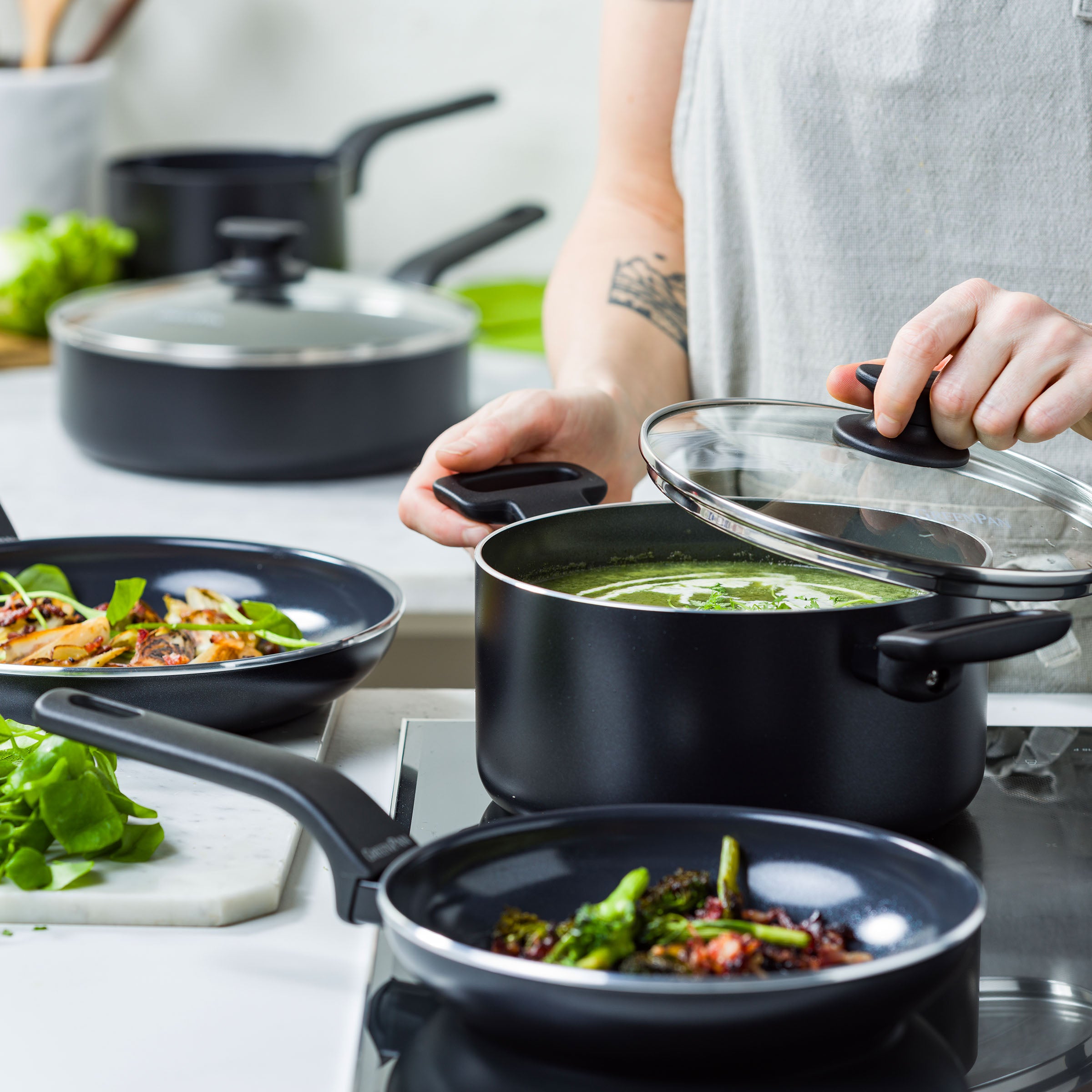 greenpan-essence-set-de-cuisson-9-pi-ces-antiadh-sif-c-ramique-sans-pfas image 4