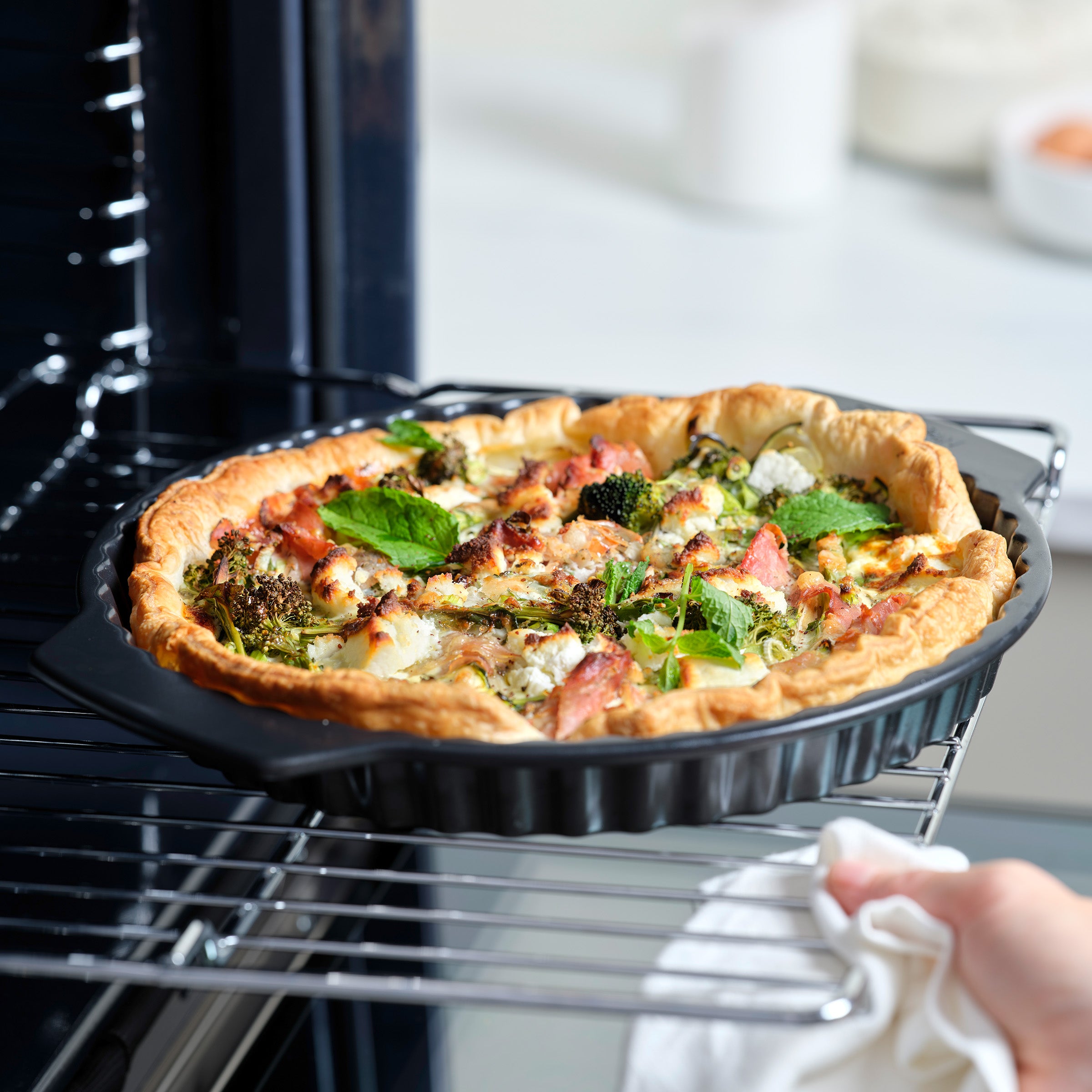greenpan-bistro-moule-quiche-28-cm-en-acier-aluminis-antiadh-sif-sans-pfas image 7