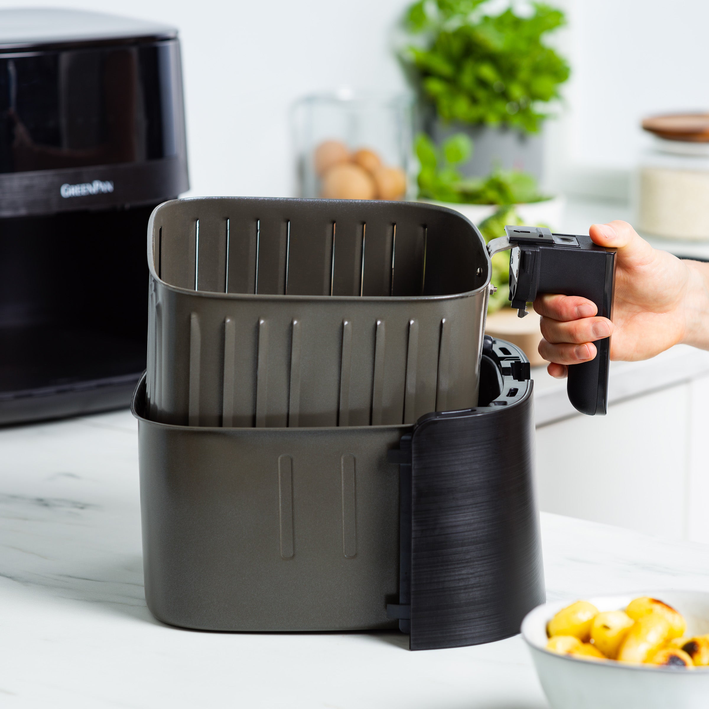 greenpan-bistro-xxl-air-fryer-friteuse-air-chaud-xxl-pour-friture-sans-huile image 3