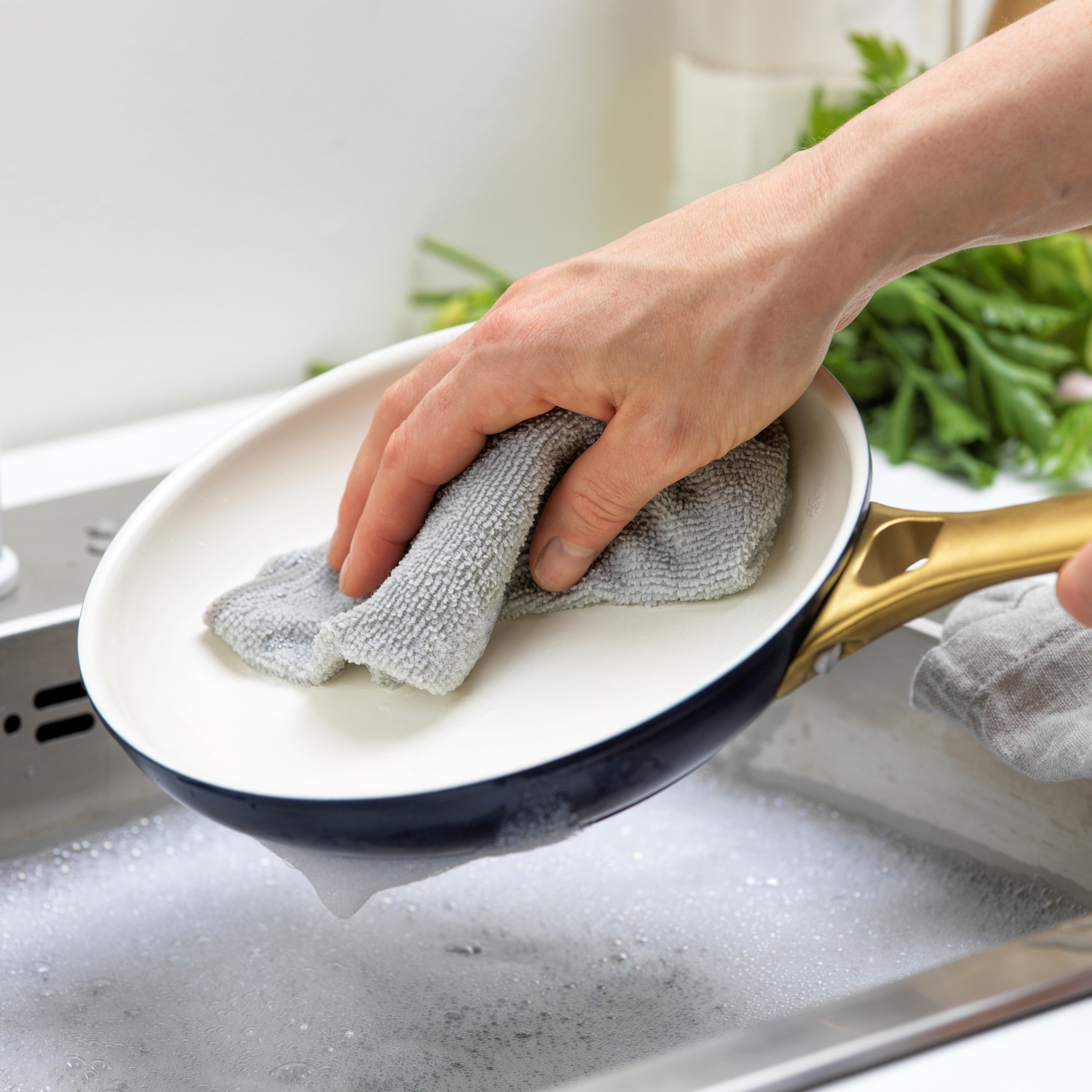 greenpan-padova-reserve-set-de-10-pi-ces-oxford-blue-batterie-de-cuisine-base-al image 6