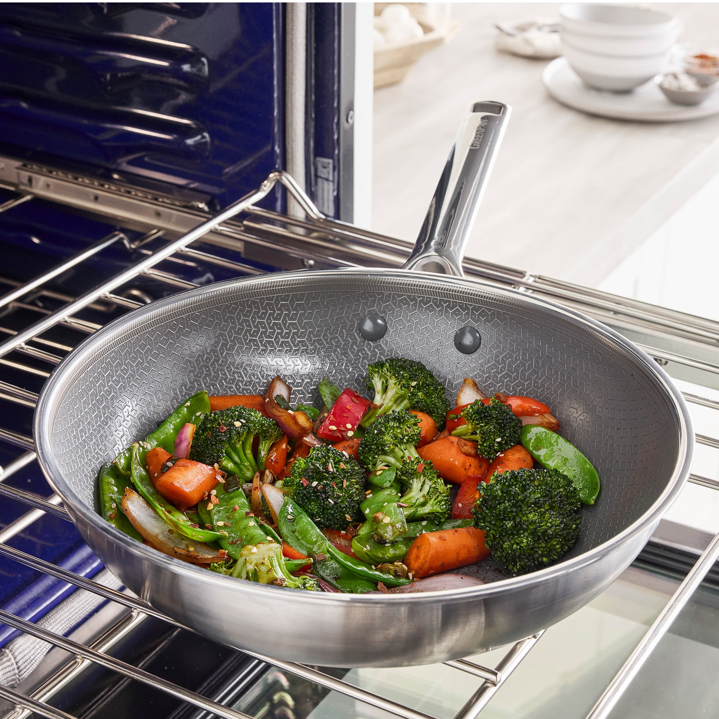 greenpan-apex-wok-hybride-28-cm-acier-inoxydable-3-couches-antiadh-sif-sans-pfas image 8