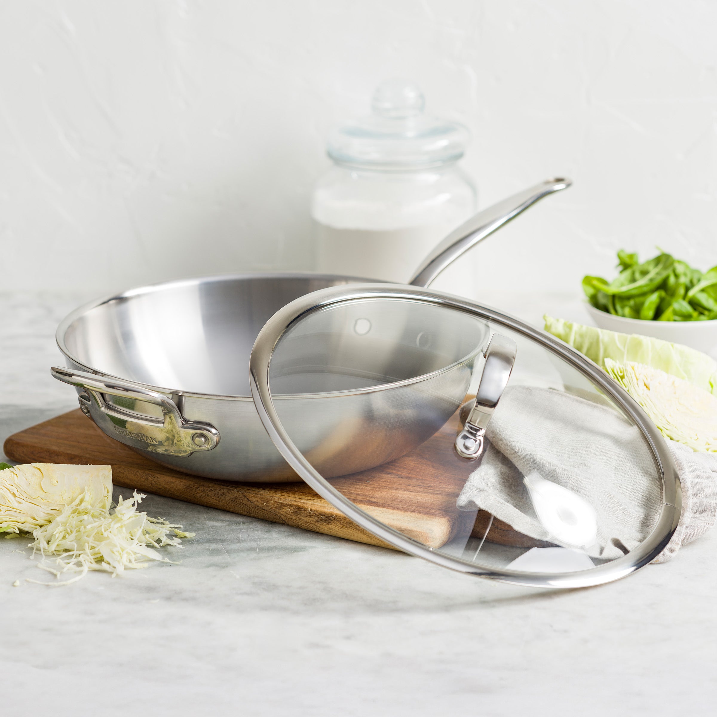 greenpan-premiere-pro-wok-avec-couvercle-30-cm-en-acier-inoxydable-5-couches image 5