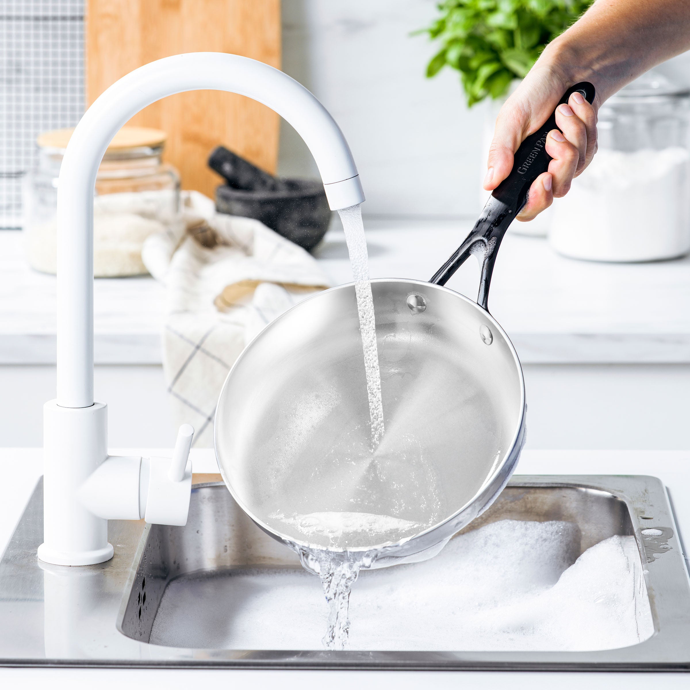 greenpan-venice-pro-noir-ensemble-de-cuisson-14-pi-ces-en-acier-inoxydable-3-cou image 6