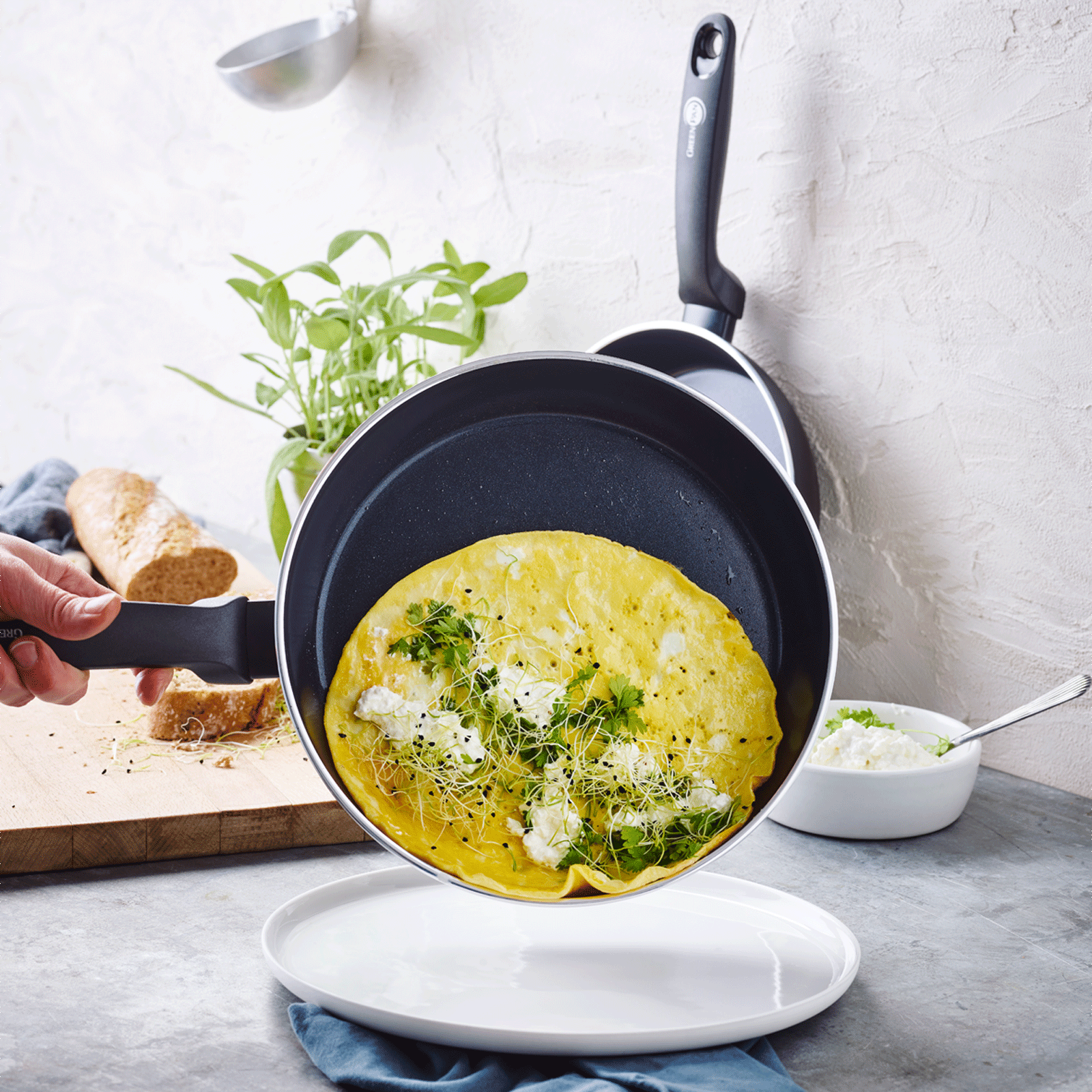 greenpan-torino-wok-28-cm-bords-droits-surface-de-cuisson-25-antiadh-sif-sans-pf image 4