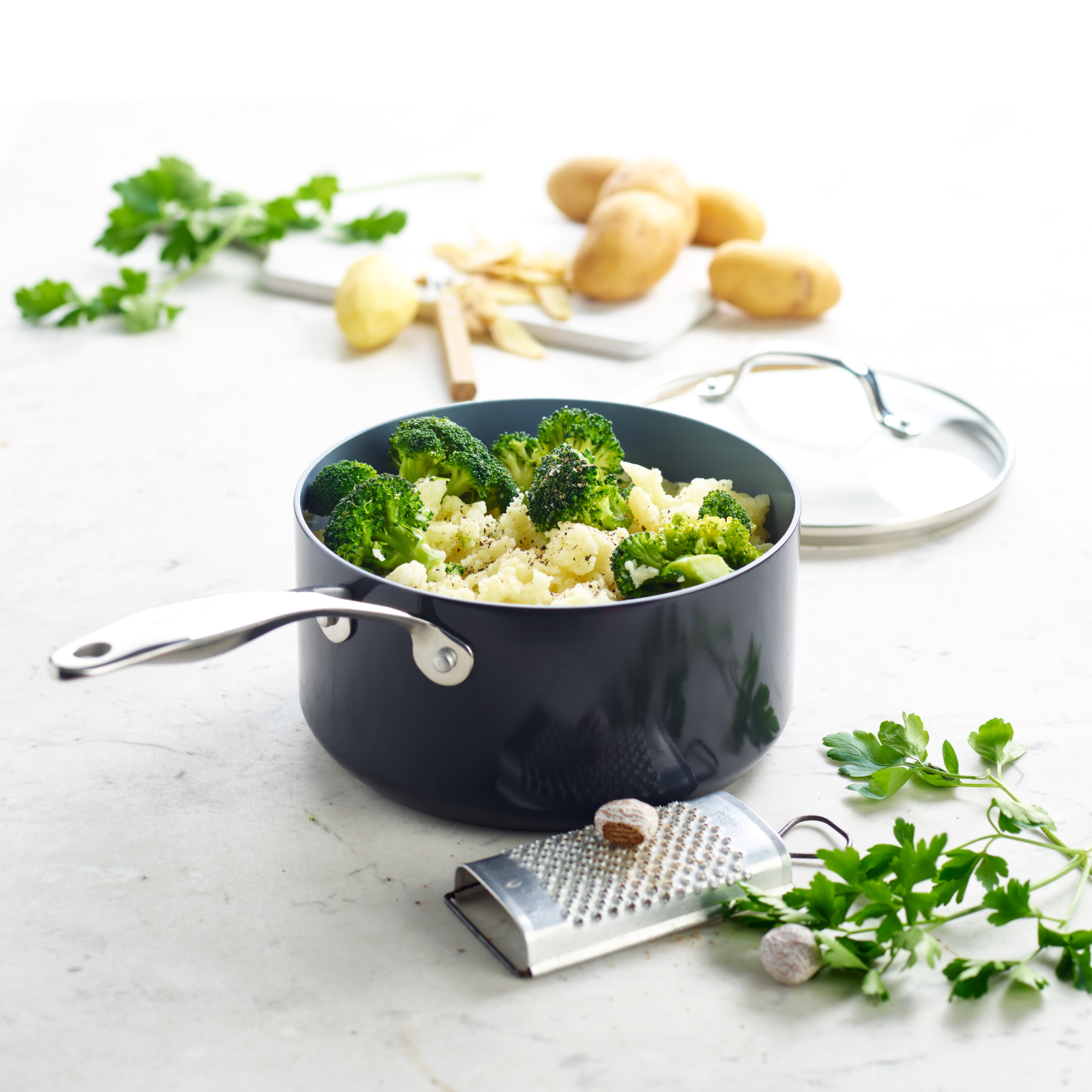 greenpan-venice-pro-casserole-avec-couvercle-aluminium-anodis-dur-design-intempo image 4