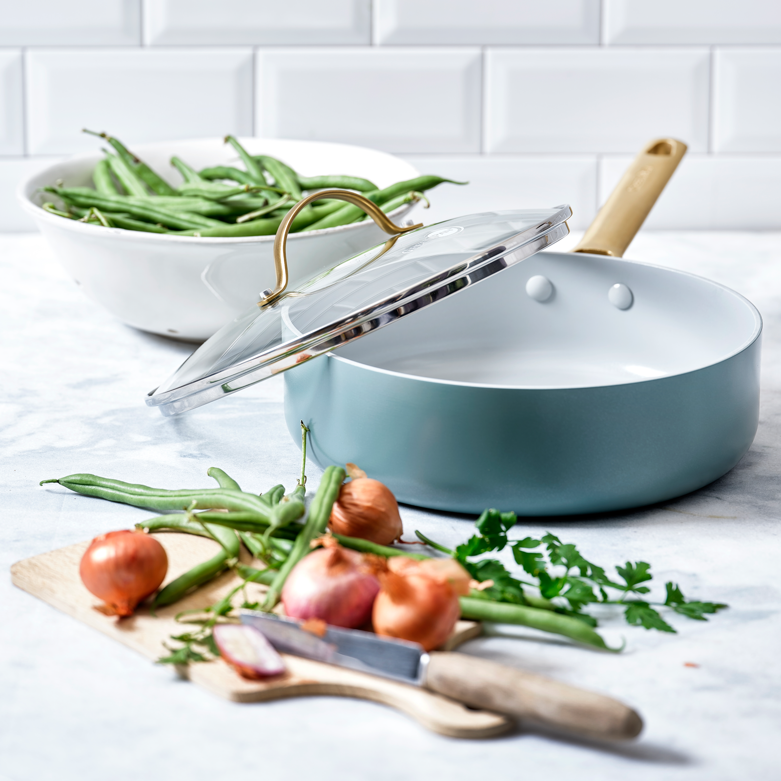 greenpan-padova-skyblue-sauteuse-avec-couvercle-base-aluminium-forg-antiadh-sive image 2