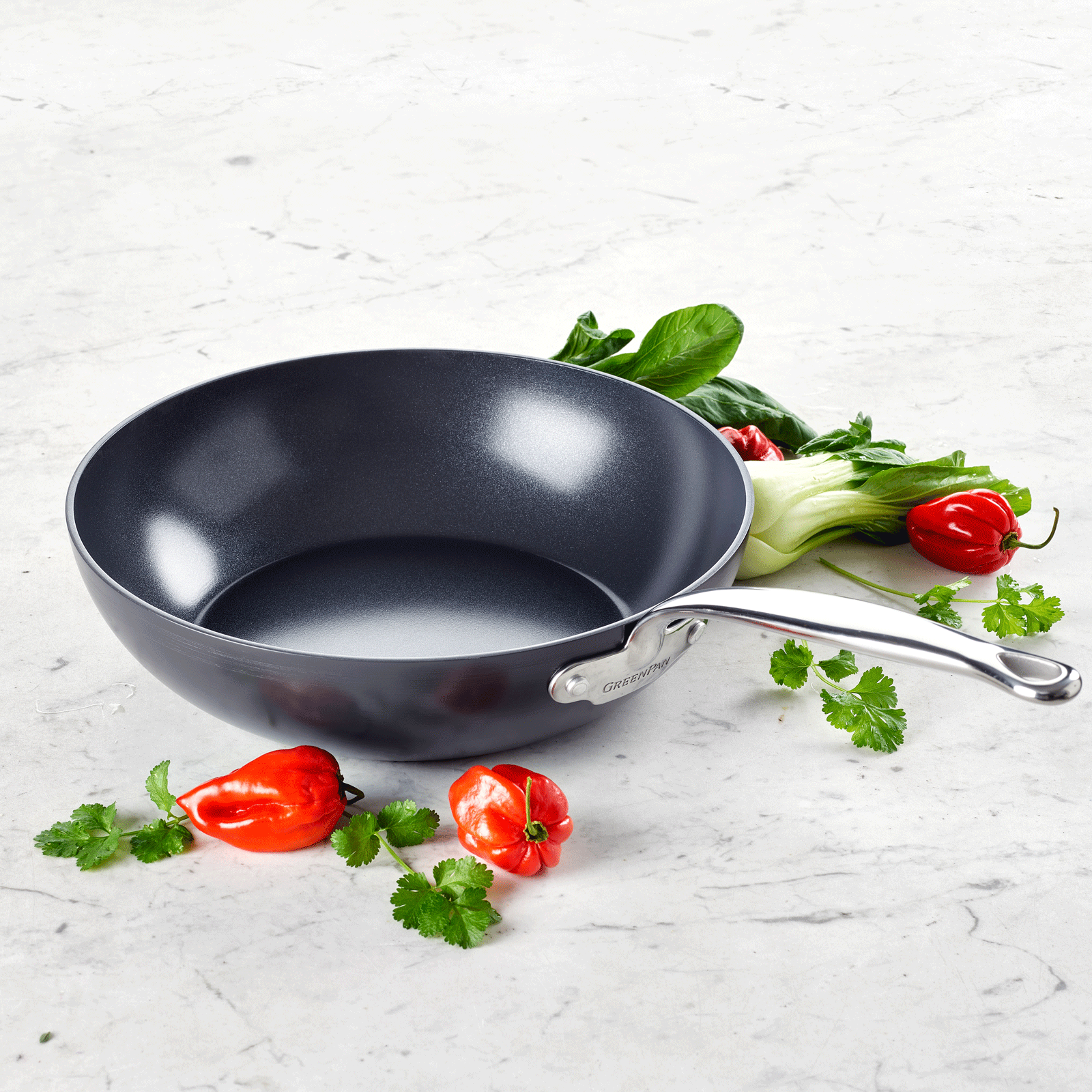 greenpan-barcelona-po-le-wok-28-cm-aluminium-pais-induction-magneto-sans-pfas image 2