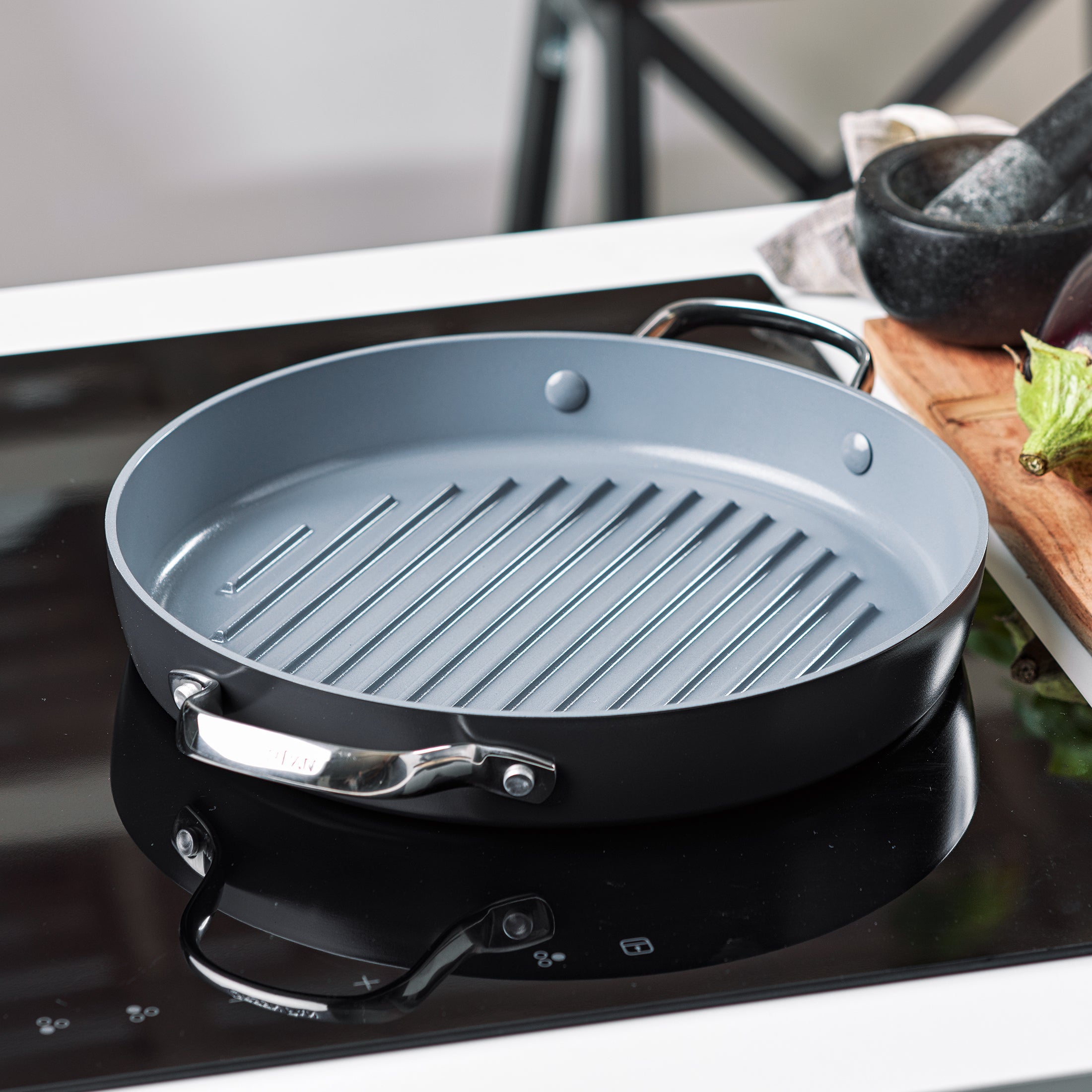 greenpan-venice-pro-po-le-grill-28-cm-ext-rieur-aluminium-anodis-dur-performance image 2